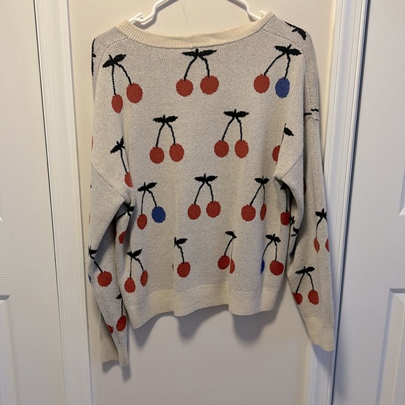 Women’s like new condition size small cashmere sweater from Madewell - Picture 5 of 5